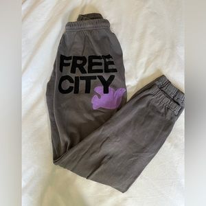 Xs free city gray purple and black sweatpants